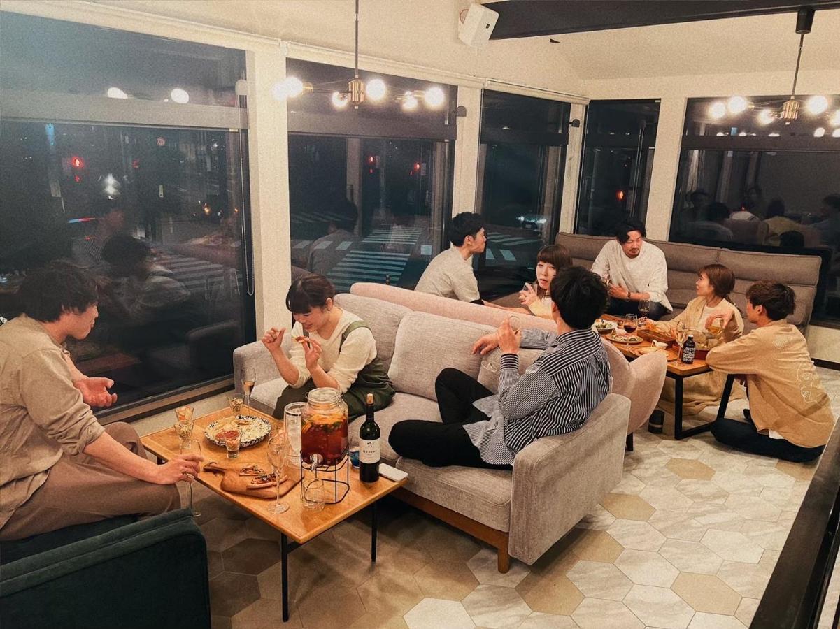 אזומינו Kiiiya Cafe&Hostel מראה חיצוני תמונה