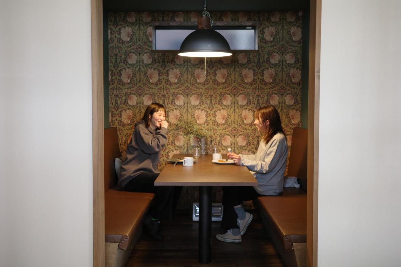 אזומינו Kiiiya Cafe&Hostel מראה חיצוני תמונה